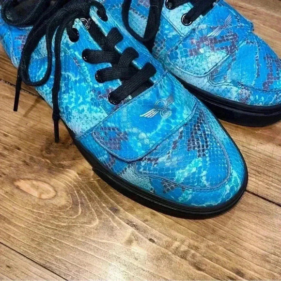 Creative Reaction Blue Snakeskin low top sneaker, shoes - Picture 12 of 14